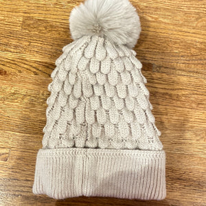 Cable Knit Pom Beanie With Warm Lining